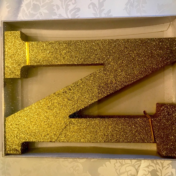 College UPenn Gold Glitter Block Letters Pennsylvania University BED DECORATING - Picture 4 of 6